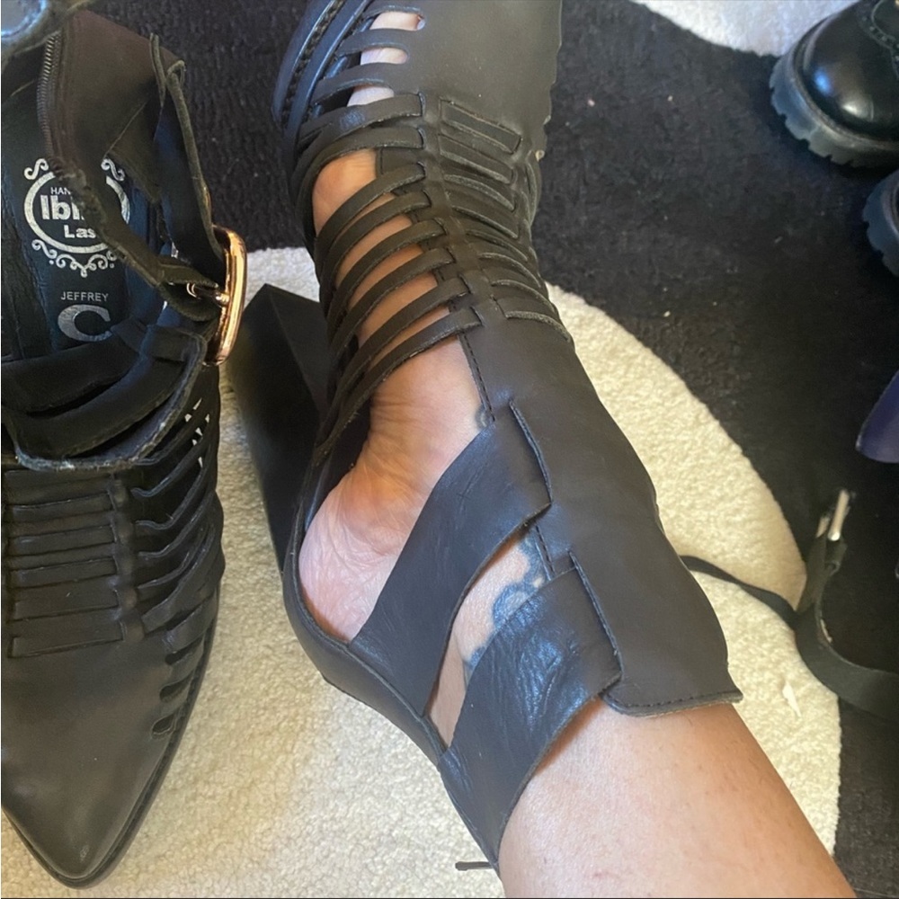 Jeffrey Campbell black new shoes never worn size (38) 8